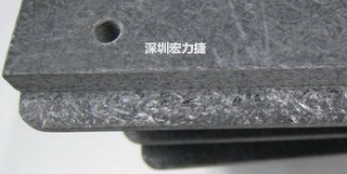 可加工性的合成石，可以用CNC洗出想要的形狀與機構，可以媲美鋁合金
