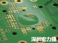 散熱差可能導(dǎo)致PCB阻焊層的剝離。