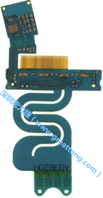 針對需要大幅撓曲應用的特殊結(jié)構(gòu)造型，F(xiàn)PCB可進行彈性雷射裁型，讓FPCB材料的撓曲能力更佳。
