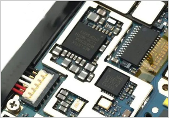 PCB設(shè)計(jì)如何避免連錫？實(shí)用技巧與預(yù)防方案