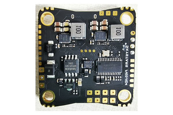 老舊電路板沒有圖紙?jiān)趺粗匦轮谱?？PCB抄板解決方案